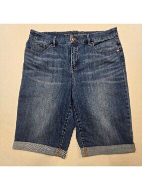 So Slimming Size Large 2 Girlfriend Denim Jean Shorts Cuffed Rolled Hem Blue